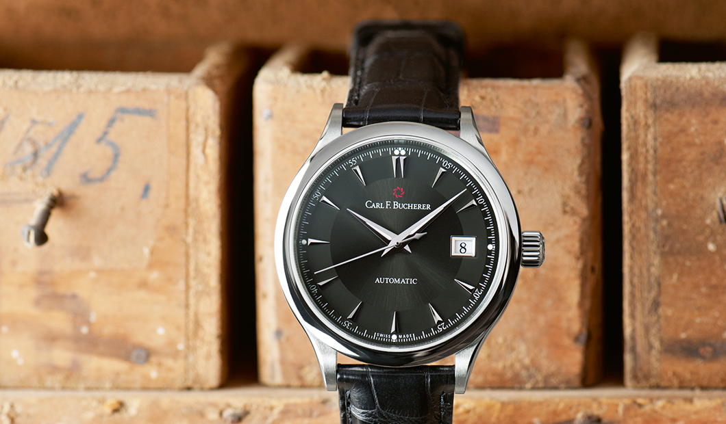 manero autodate in stainless steel