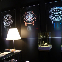 "Salon belles montres" Paris.