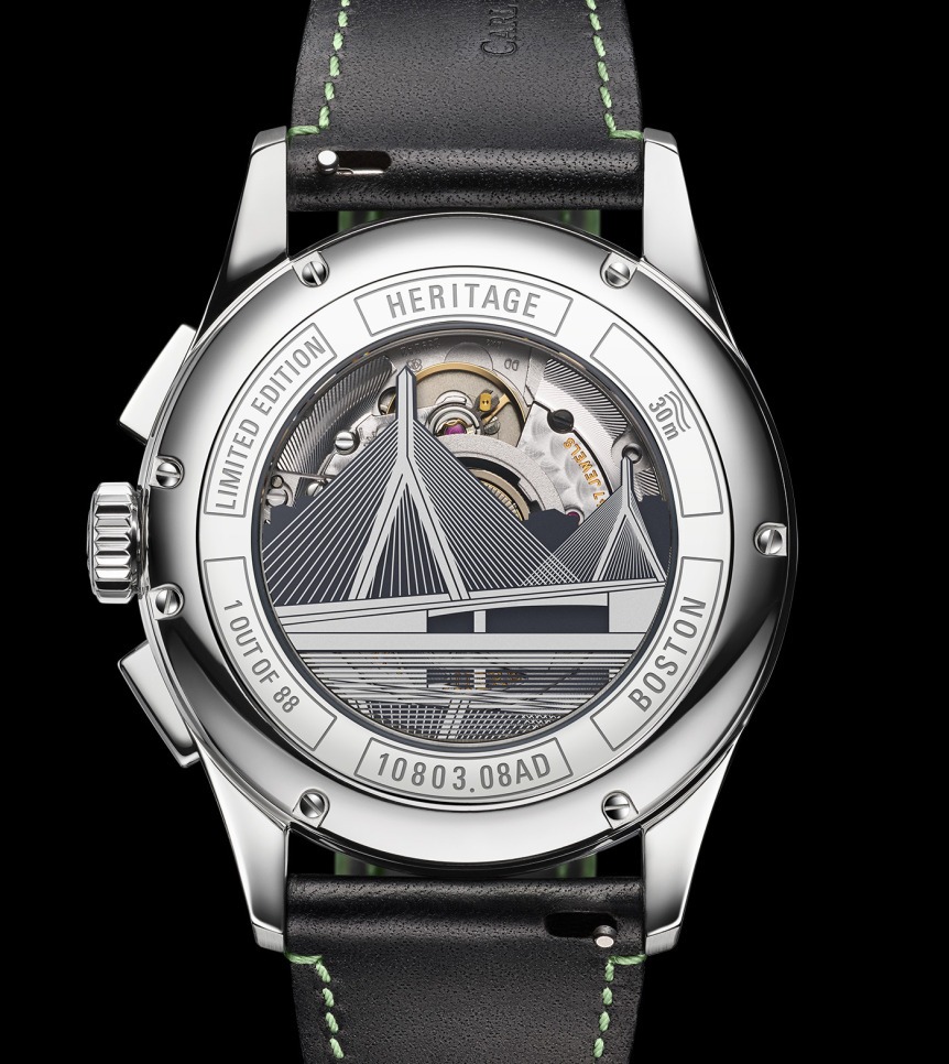 ICONIC LANDMARKS ENGRAVED ON THE CASE BACK