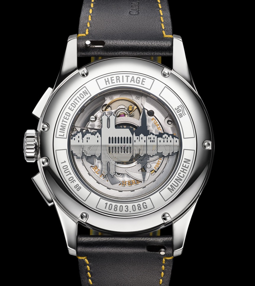 ICONIC LANDMARKS ENGRAVED ON THE CASE BACK